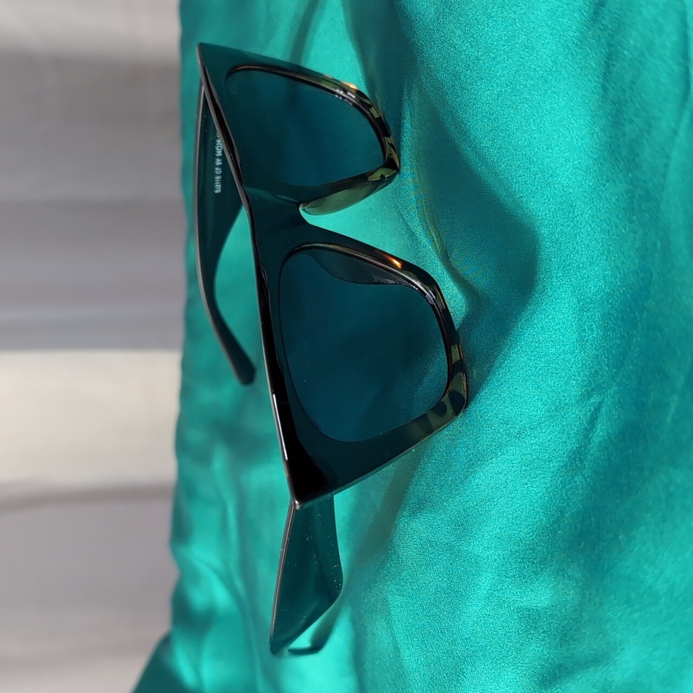 SOJOS Oversized Square Cateye Sunglasses